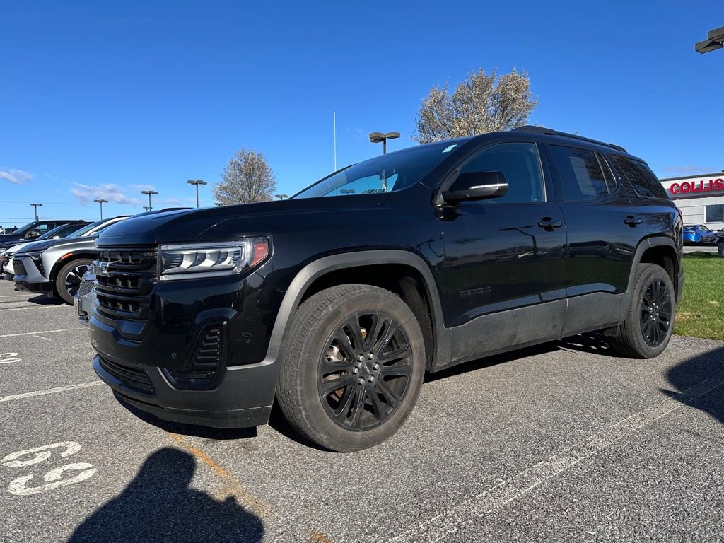 Used 2023 GMC Acadia SLE w/ Driver Convenience Package image 2