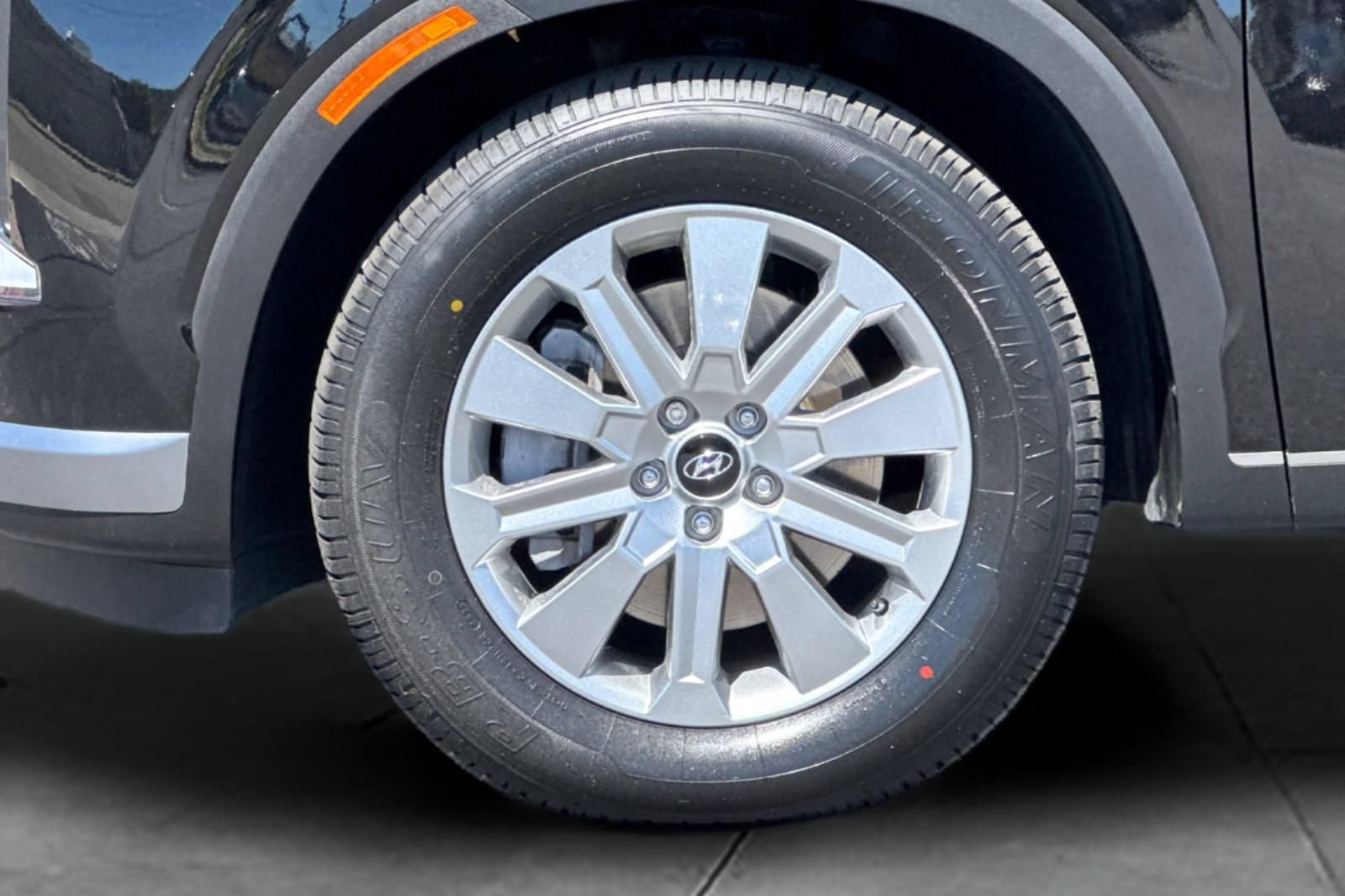 Used 2024 Hyundai Palisade SEL FWD image 29