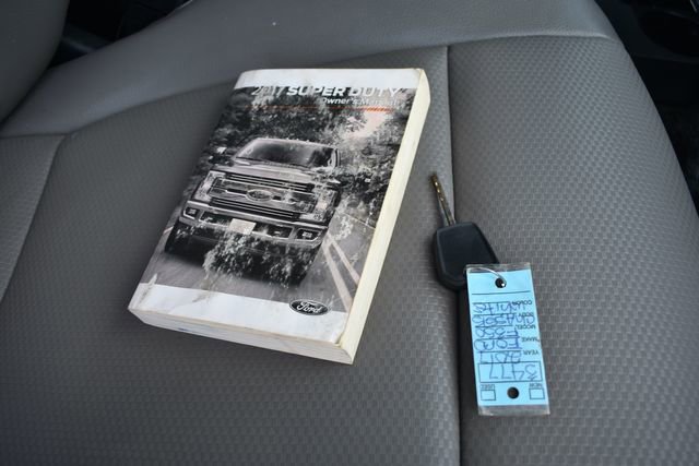 Used 2017 Ford F350 XL w/ Power Equipment Group image 18