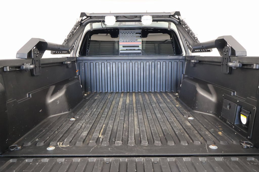 Used 2022 Toyota Tacoma TRD Sport w/ Technology Package AWD/4WD image 14