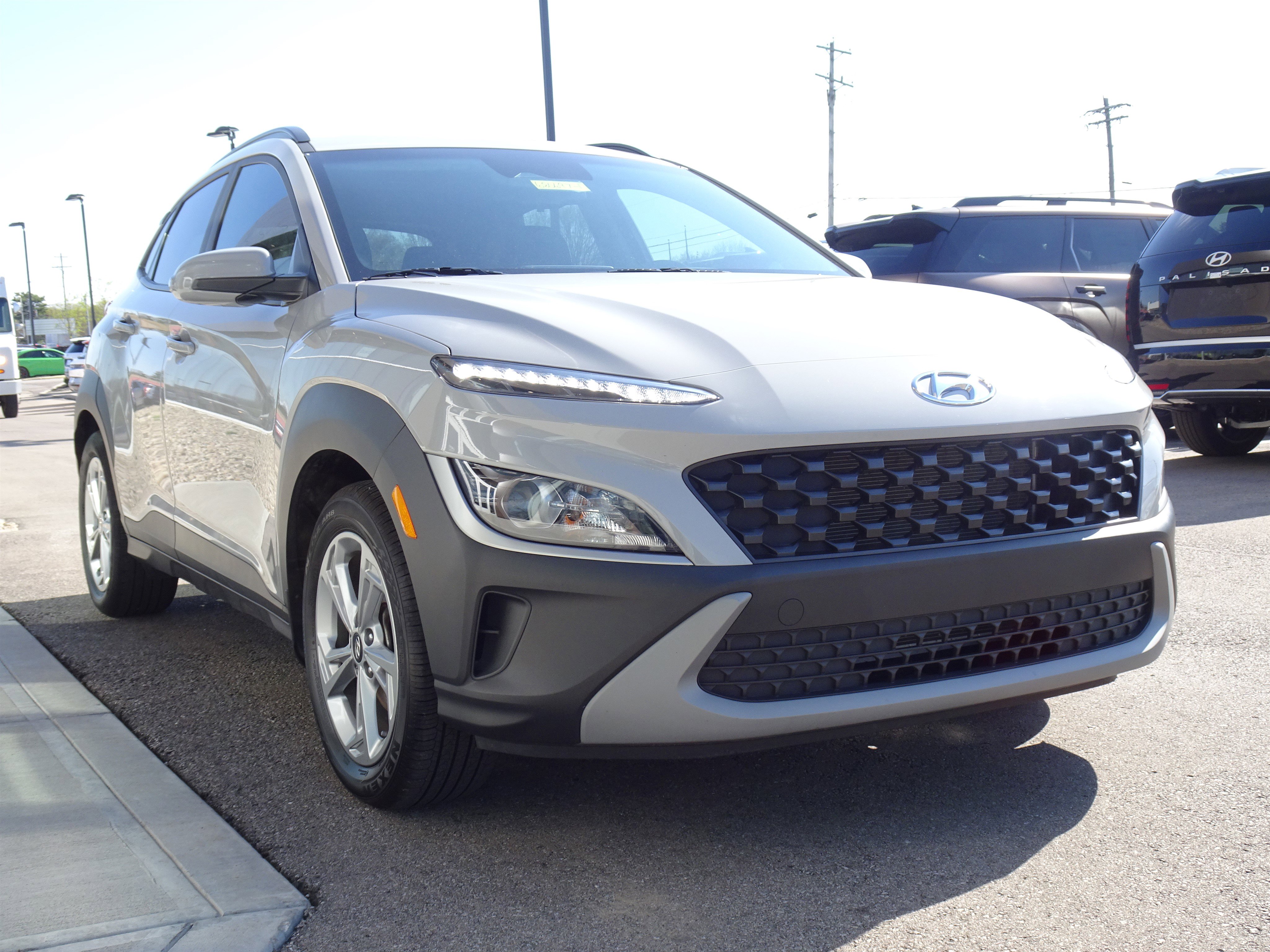 Used 2023 Hyundai Kona SEL w/ Convenience Package image 6