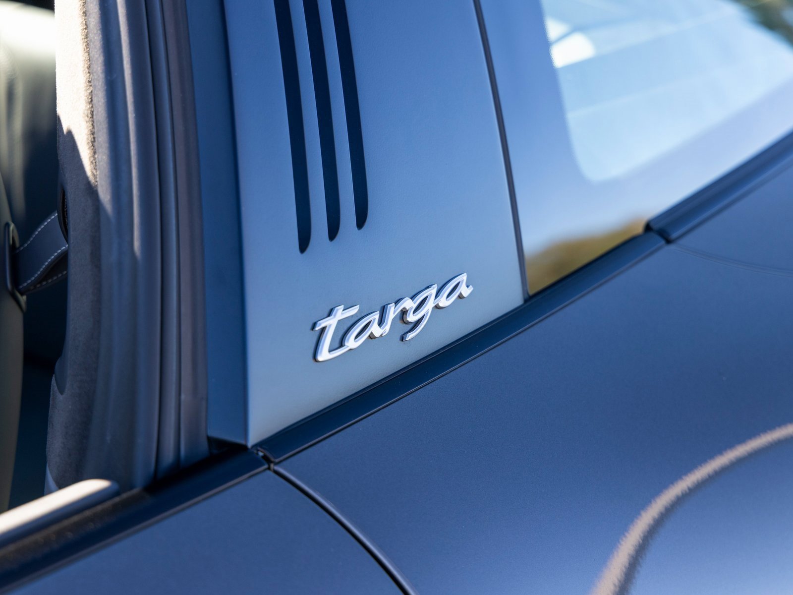 Certified 2022 Porsche 911 Targa 4S image 26