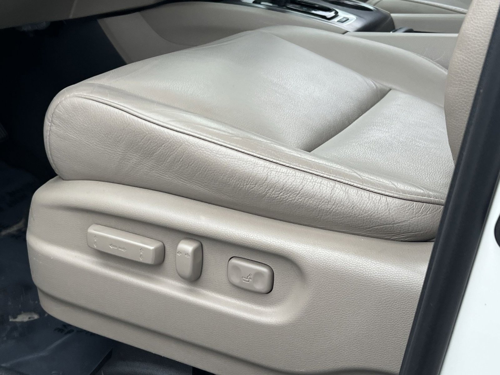 Used 2016 Honda Pilot EX-L image 12