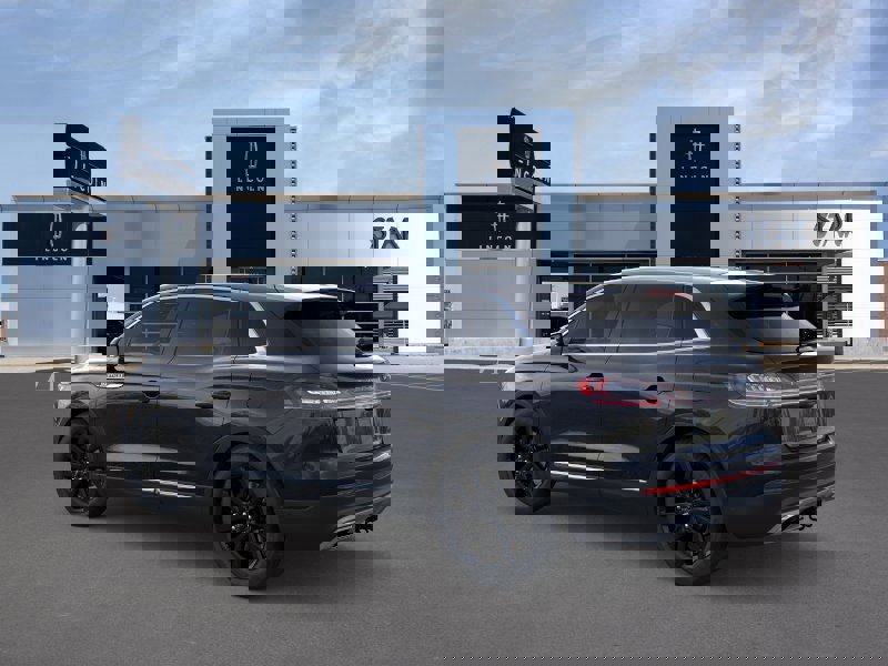 New 2023 Lincoln Nautilus Reserve w/ Equipment Group 202A image 4