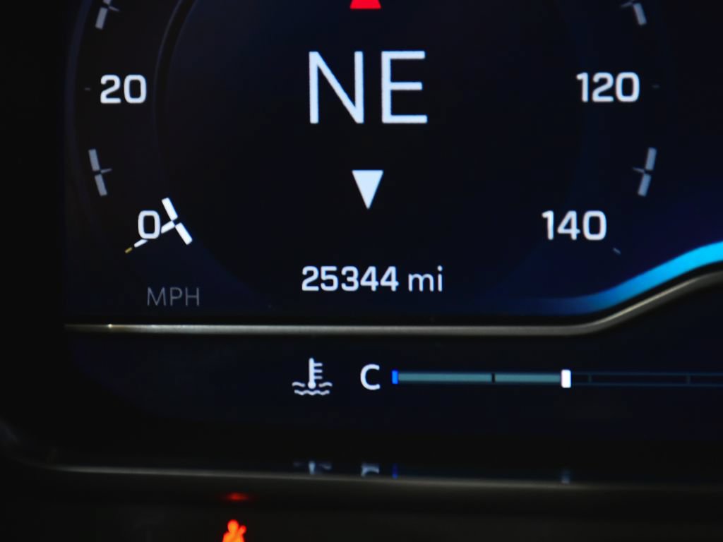 Used 2024 Chevrolet Suburban RST w/ Luxury Package AWD/4WD image 23