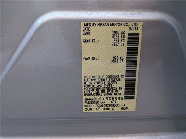 Used 2015 Nissan Leaf SL FWD image 15