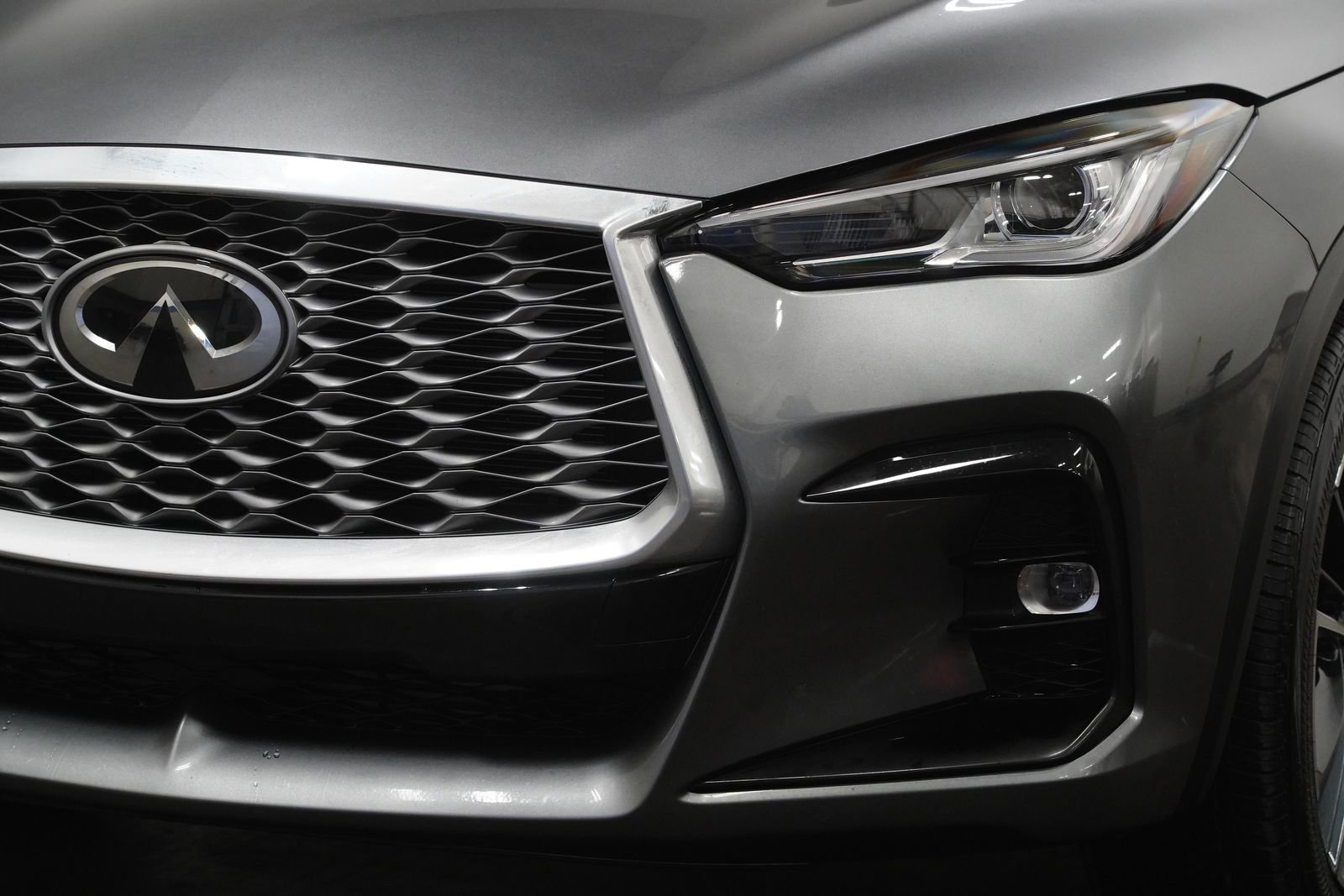 Used 2025 INFINITI QX55 Luxe w/ Cargo Package image 9