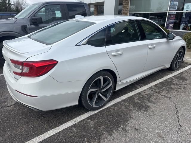 Used 2019 Honda Accord Sport image 3