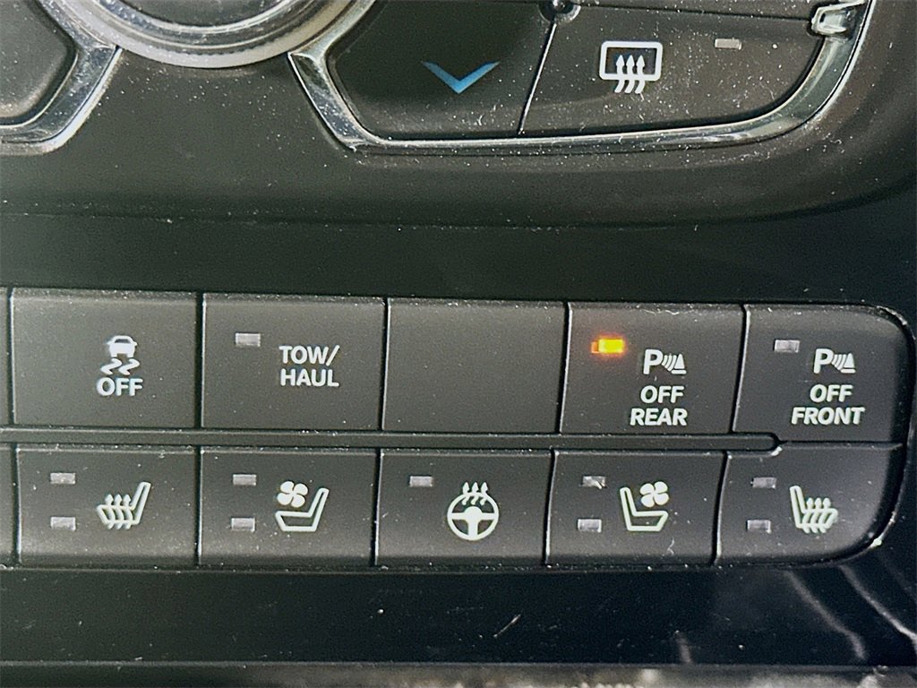 Used 2015 RAM 1500 Sport w/ Convenience Group image 24