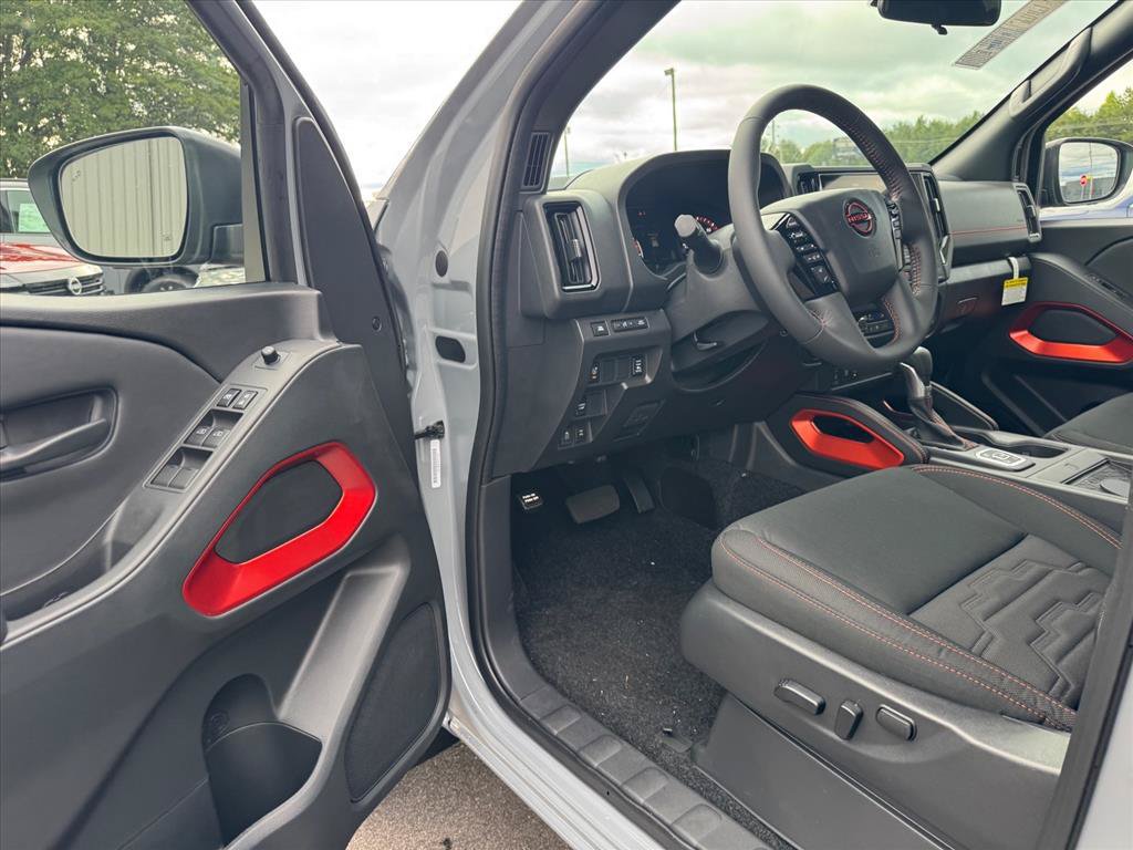 New 2027 Nissan Frontier PRO-4X AWD/4WD image 14