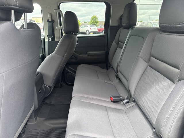 Certified 2024 Nissan Frontier SV AWD/4WD image 6