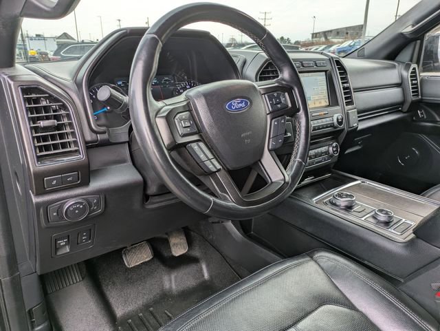 Used 2018 Ford Expedition Limited w/ Equipment Group 301A image 8