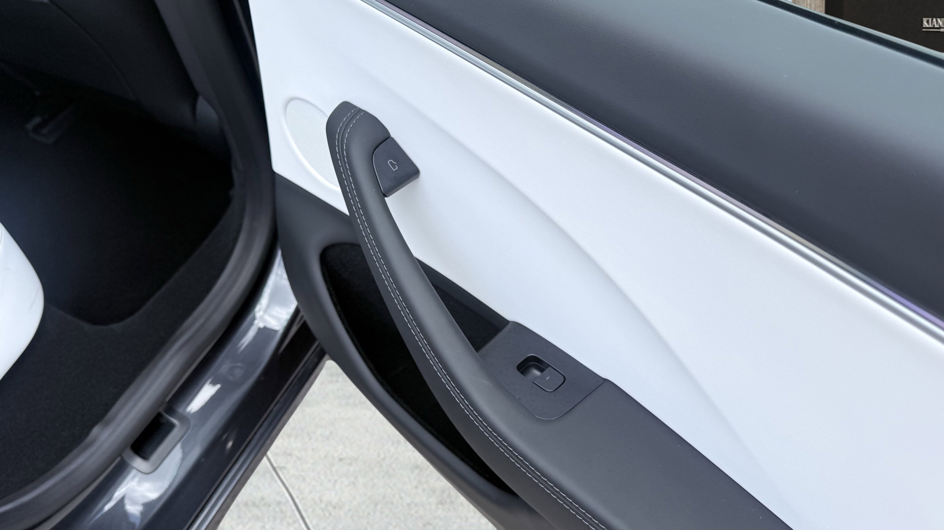 Used 2024 Tesla Model 3 Long Range RWD image 36