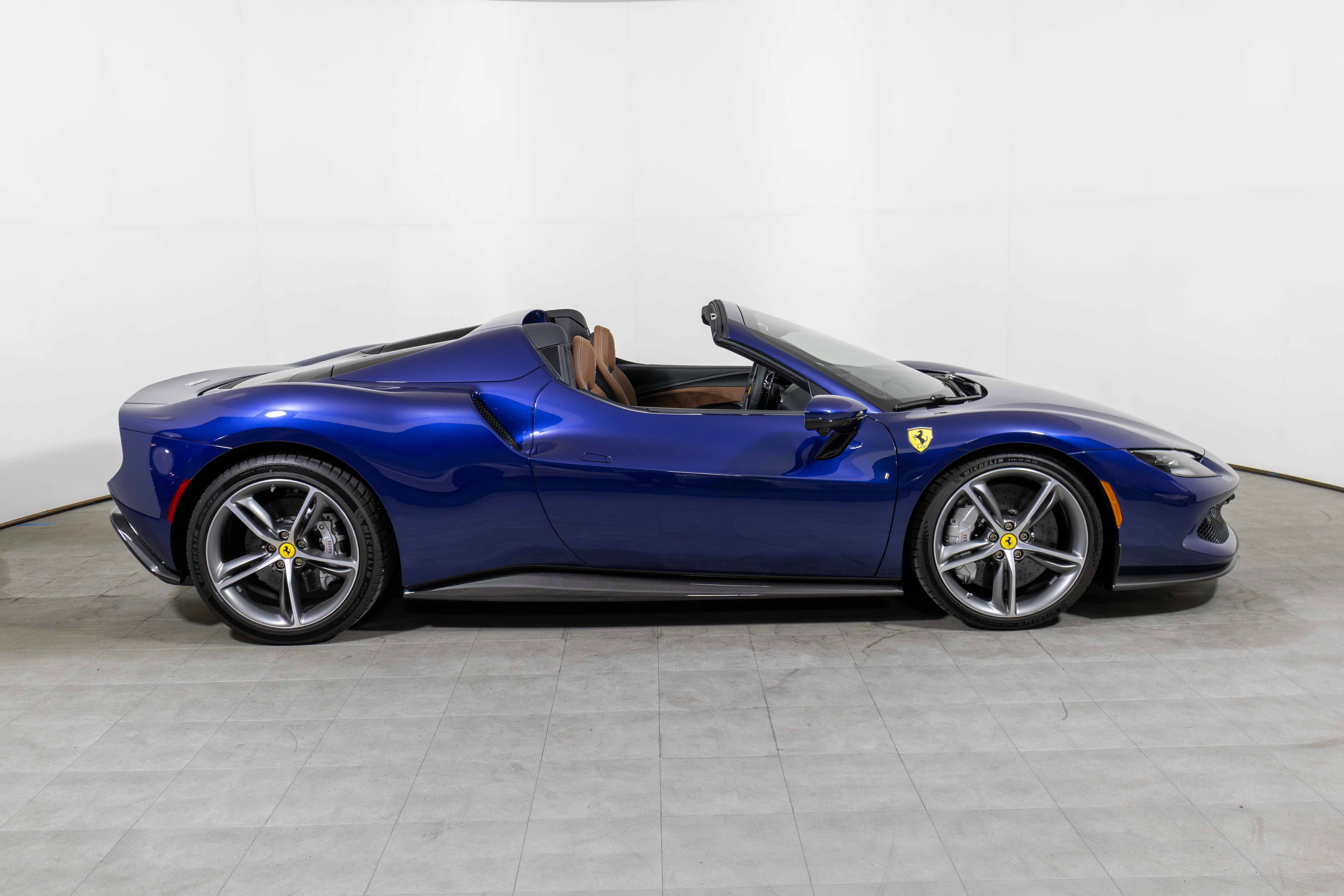 Used 2024 Ferrari 296 GTS image 4