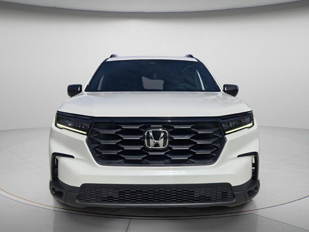 Certified 2023 Honda Pilot Sport image 4
