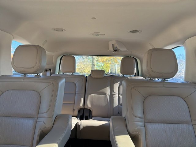 Used 2024 Lincoln Navigator Reserve image 18