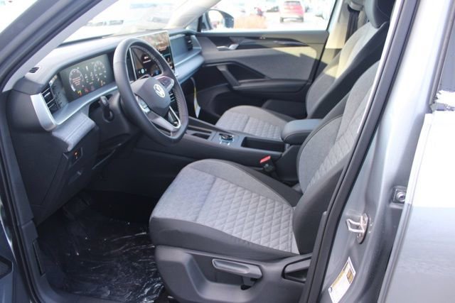 New 2026 Volkswagen Tiguan S FWD image 8