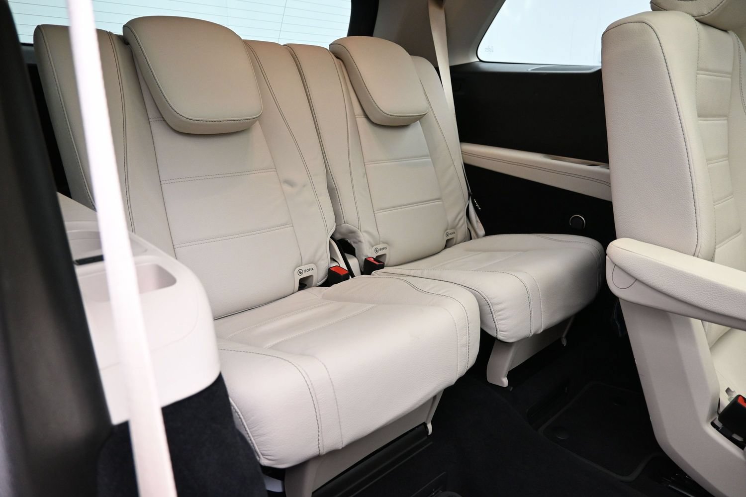Used 2022 Mercedes-Benz GLS 450 4MATIC image 45
