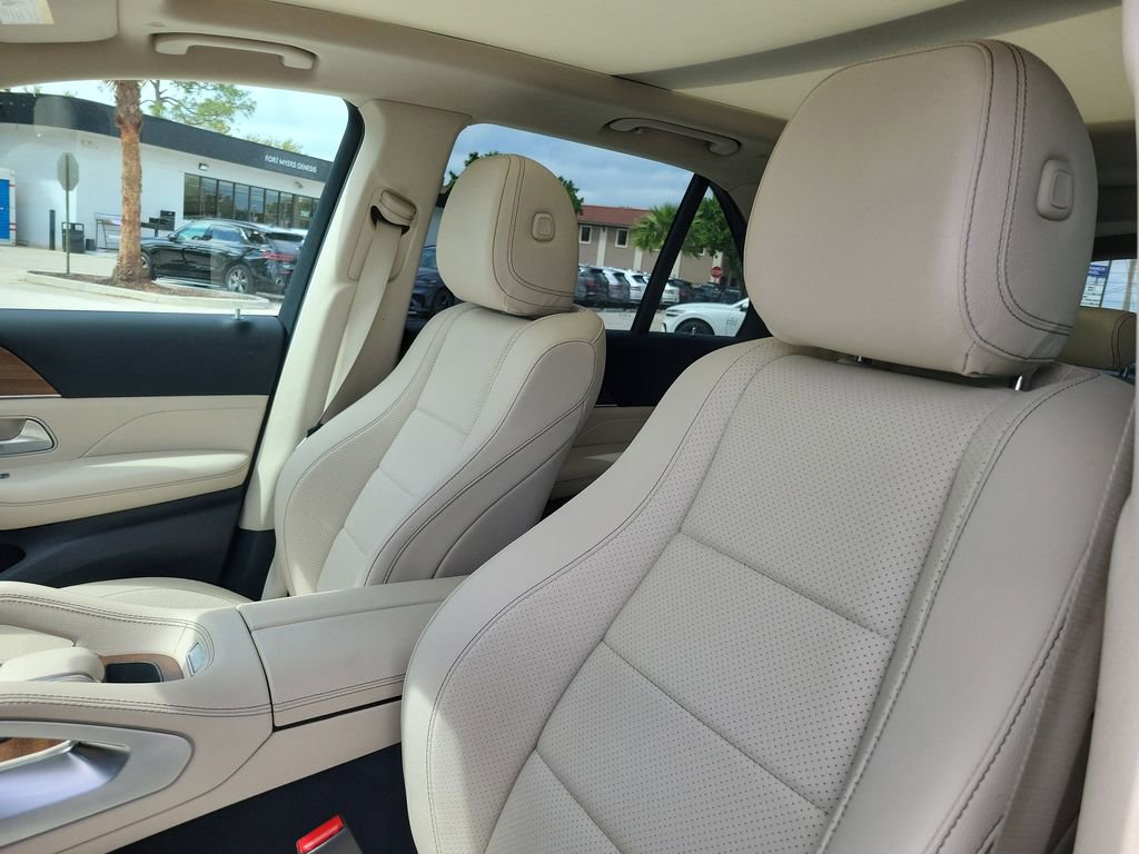 Used 2021 Mercedes-Benz GLE 350 4MATIC image 22