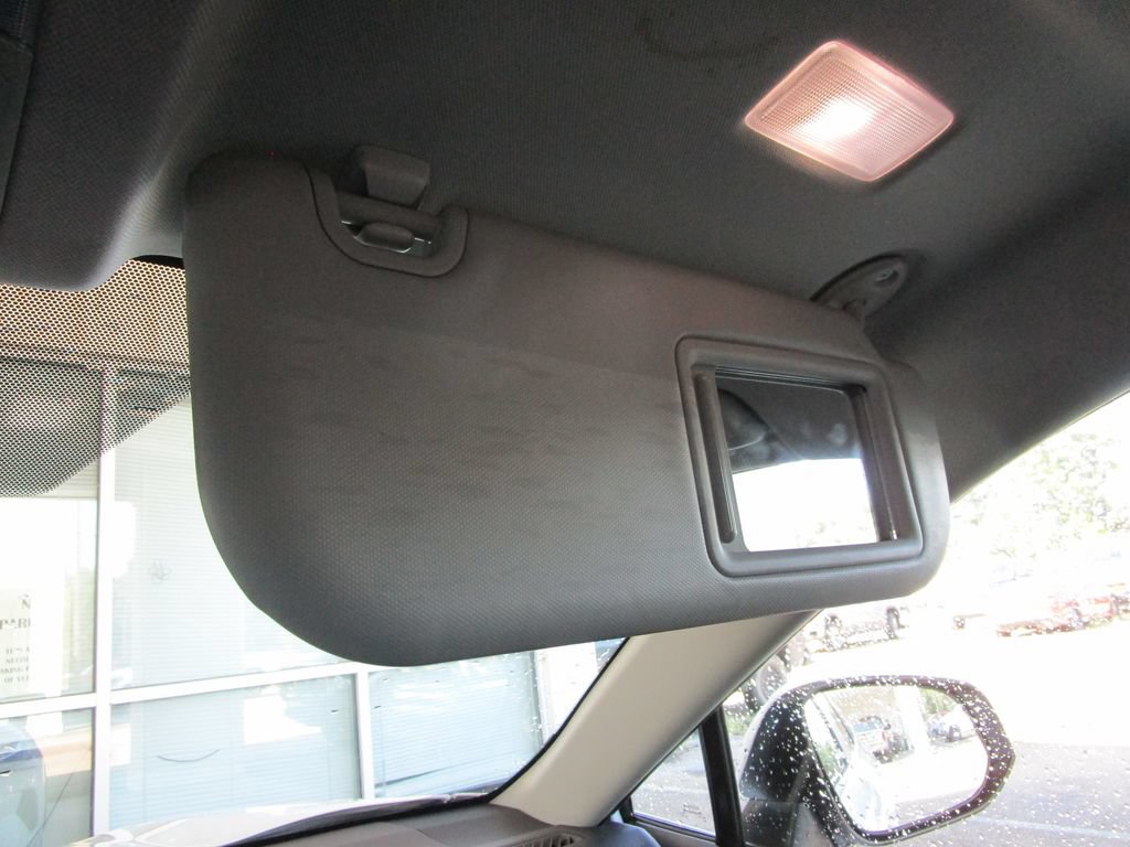 Used 2025 Toyota RAV4 XLE FWD image 42