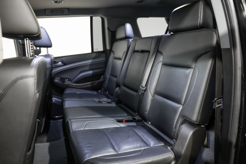 Used 2019 Chevrolet Suburban LT image 27