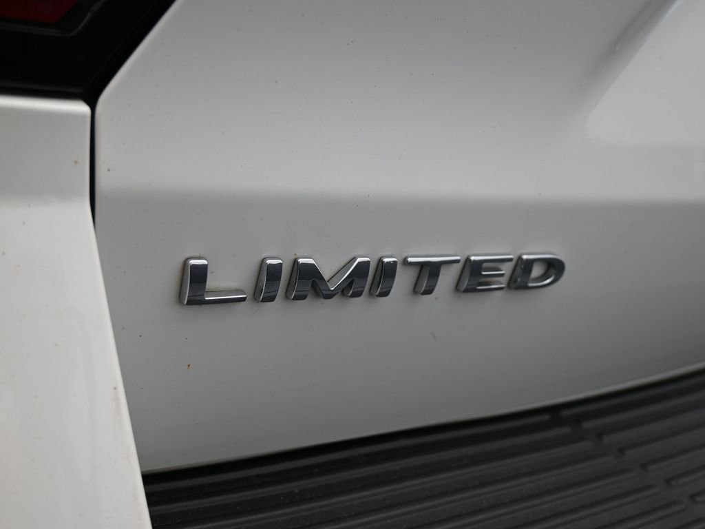 Used 2020 Ford Expedition Limited image 38