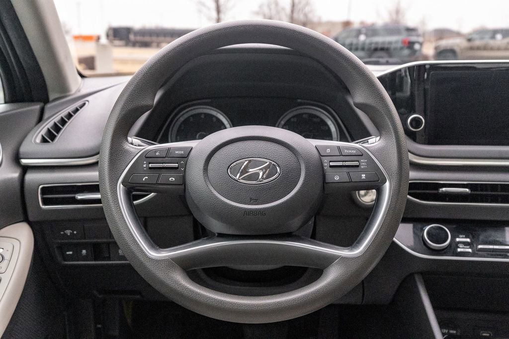 Used 2023 Hyundai Sonata SEL w/ Preferred Accessory Package image 14