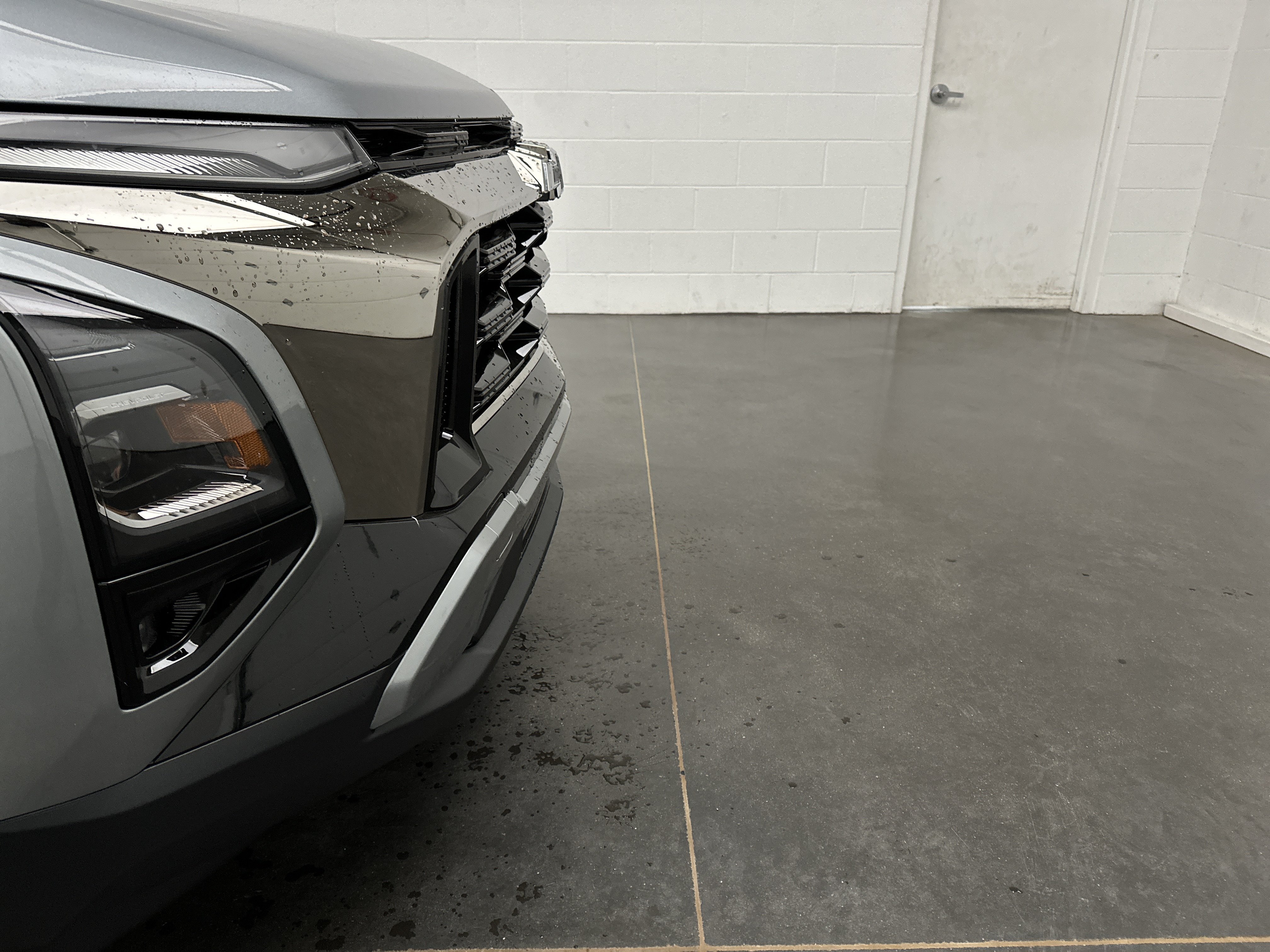 New 2027 Chevrolet Equinox ACTIV w/ Safety and Technology Package AWD/4WD image 2