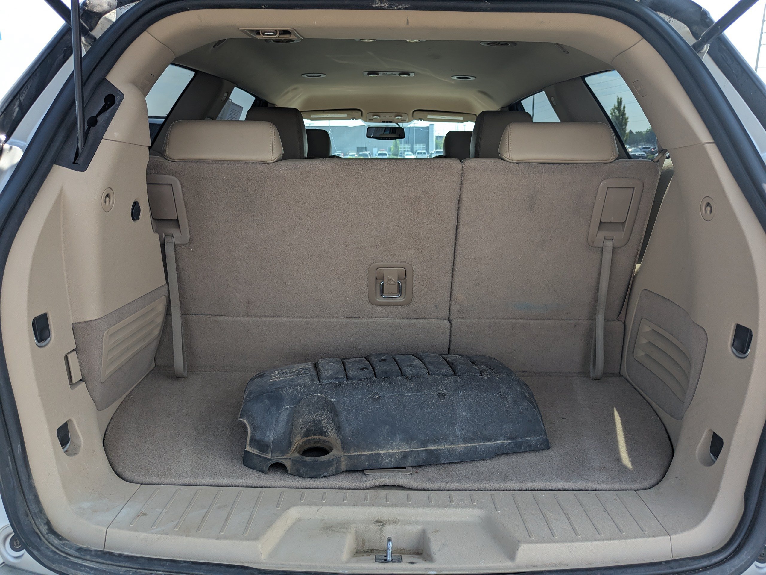 Used 2011 Buick Enclave CXL AWD/4WD image 31