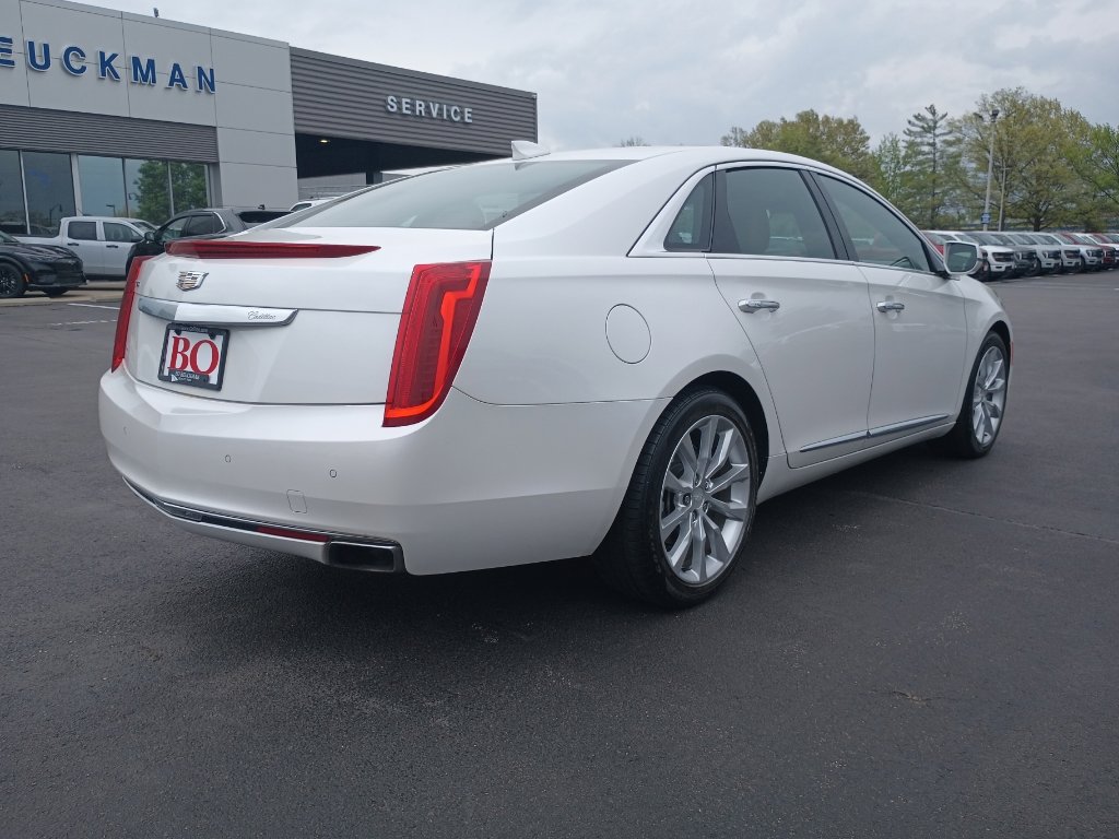 Used 2016 Cadillac XTS Luxury w/ Driver Awareness Package image 8