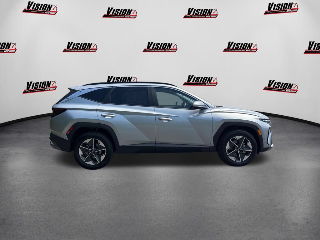 Used 2025 Hyundai Tucson SEL AWD/4WD image 4