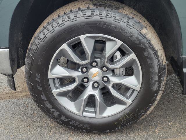 New 2026 Chevrolet Silverado 1500 LT w/ Z71 Off-Road Package image 5