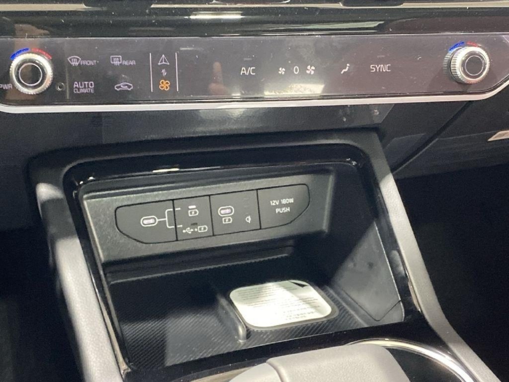 New 2026 Kia K5 GT-Line w/ GT-Line Premium Package AWD/4WD image 18