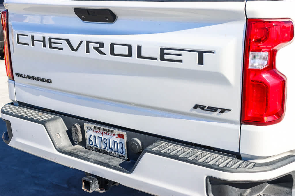 Used 2021 Chevrolet Silverado 1500 RST w/ All Star Edition Plus RWD image 9