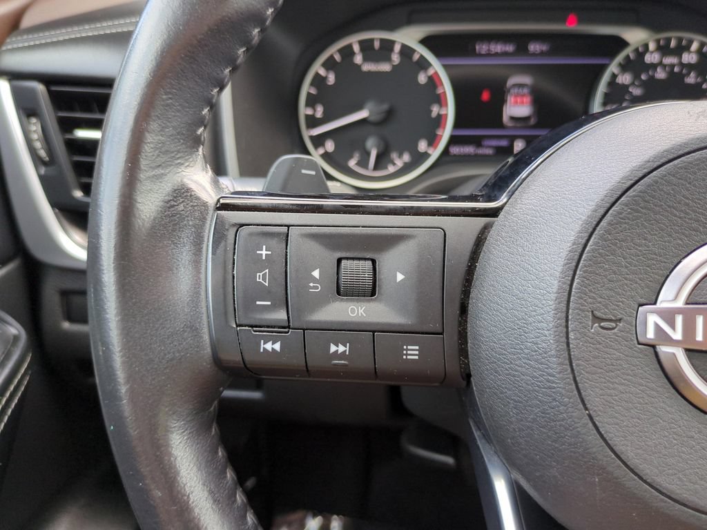 Certified 2023 Nissan Rogue SV w/ SV Premium B Package FWD image 20