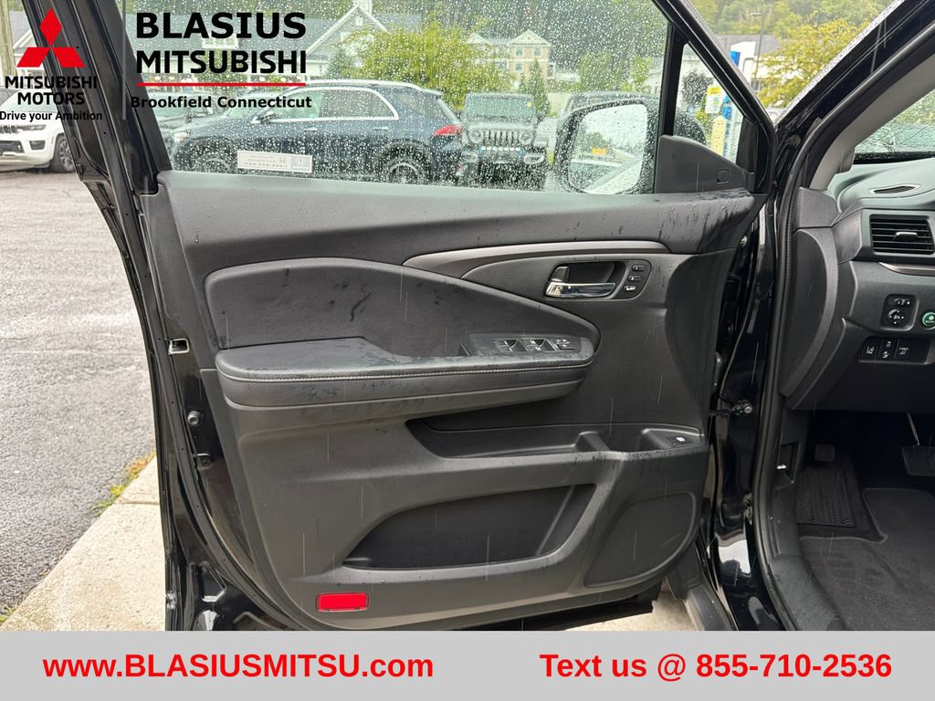 Used 2023 Honda Ridgeline RTL image 18