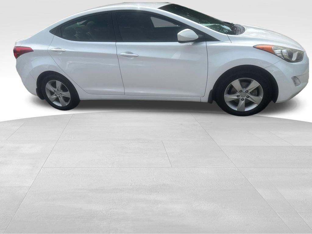 Used 2013 Hyundai Elantra GLS w/ Preferred Pkg FWD image 27