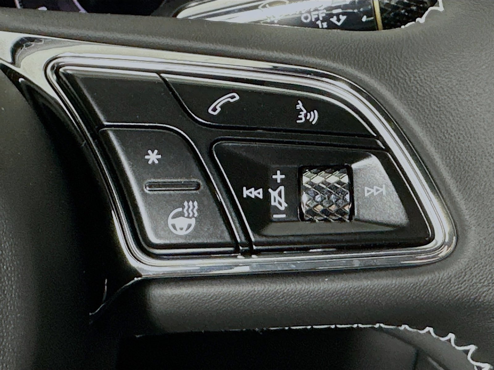 New 2026 Bentley Flying Spur V8 AWD/4WD image 24