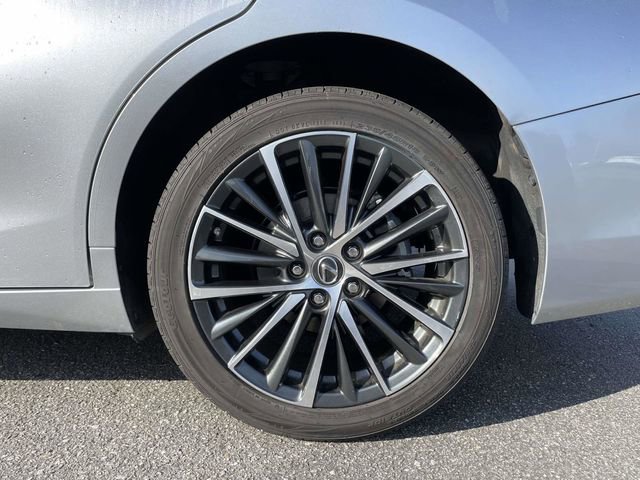 Used 2024 Lexus ES 250 w/ Premium Package image 9