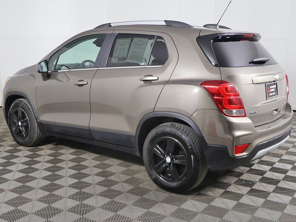 Used 2020 Chevrolet Trax LT w/ Driver Confidence Package image 10