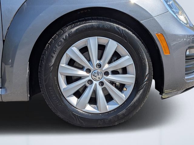 Used 2019 Volkswagen Beetle 2.0T S FWD image 11