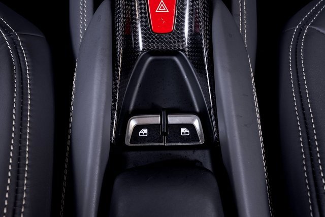 Used 2023 Ferrari F8 Tributo image 48