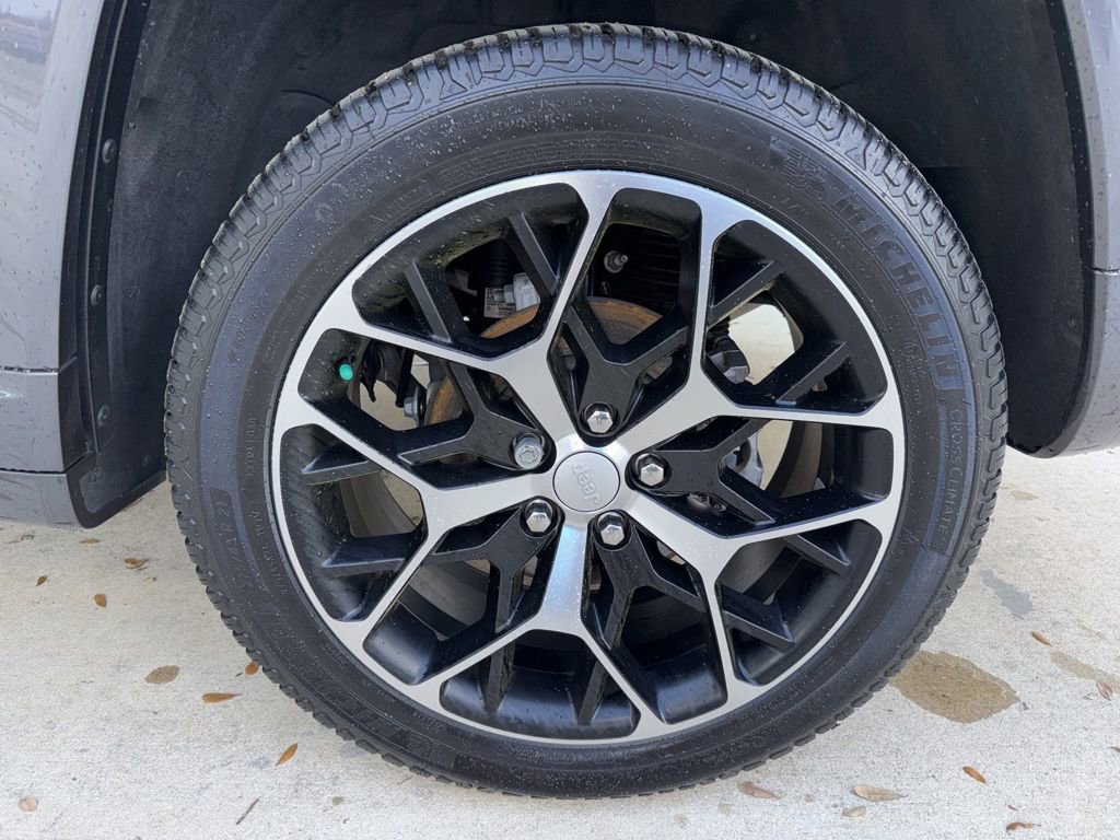 Used 2022 Jeep Grand Cherokee Summit image 46