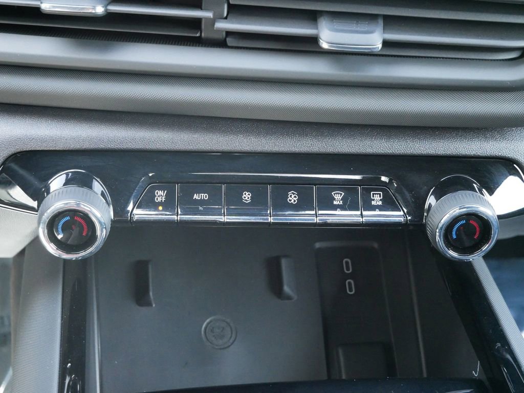 New 2026 Chevrolet Silverado EV LT AWD/4WD image 20