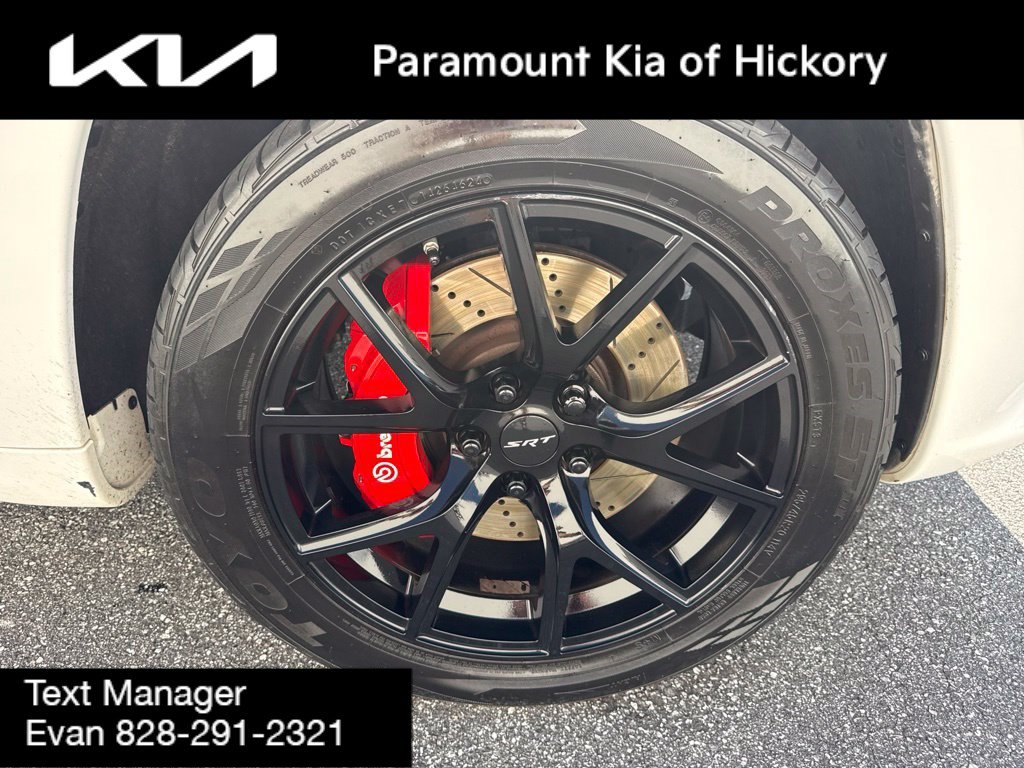 Used 2016 Jeep Grand Cherokee SRT AWD/4WD image 9