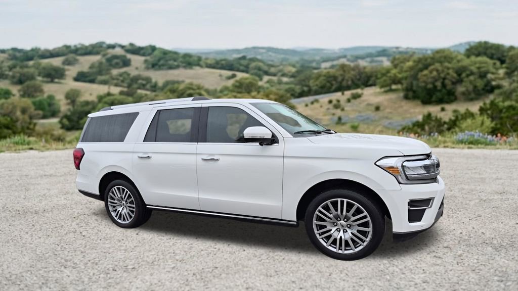 Used 2022 Ford Expedition Max Limited AWD/4WD image 14