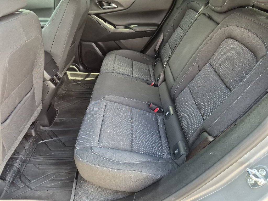 Used 2025 Chevrolet Equinox LT w/ Safety and Technology Package AWD/4WD image 27