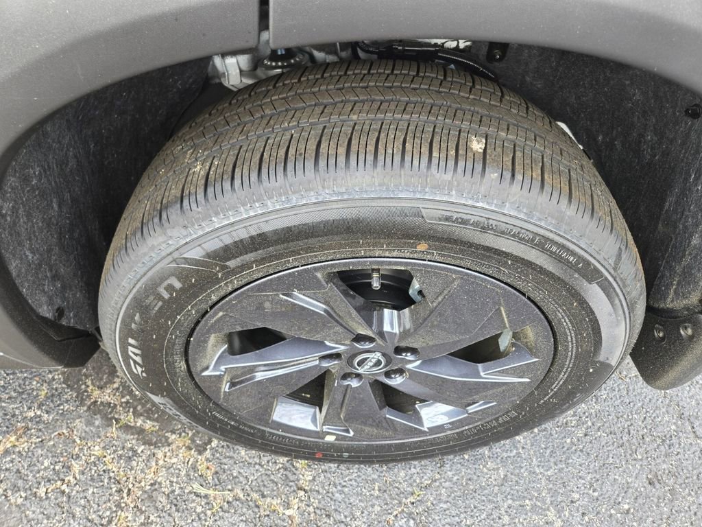 New 2026 Nissan Rogue SV w/ Cold Weather Package FWD image 6