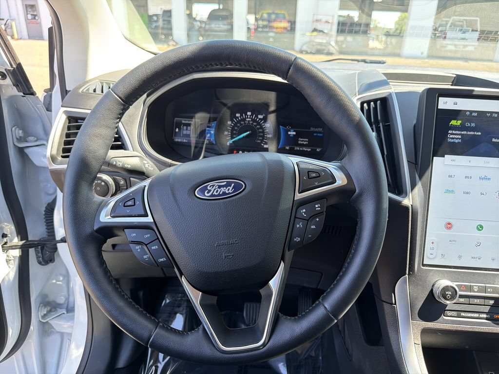 Used 2023 Ford Edge SEL w/ Convenience Package AWD/4WD image 21