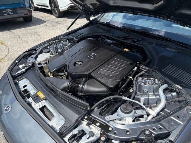 Used 2025 Mercedes-Benz C 300 Sedan image 11